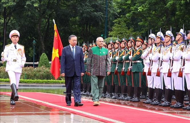 Chủ tịch nước chủ trì lễ đón Tổng thống Timor-Leste