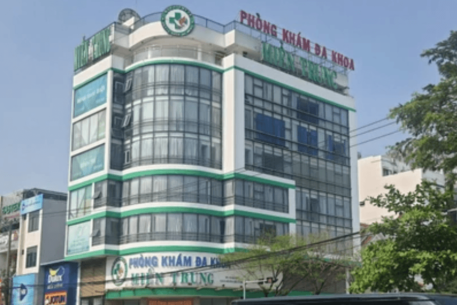 Khởi tố hai phòng khám có yếu tố nước ngoài do làm giả con dấu
