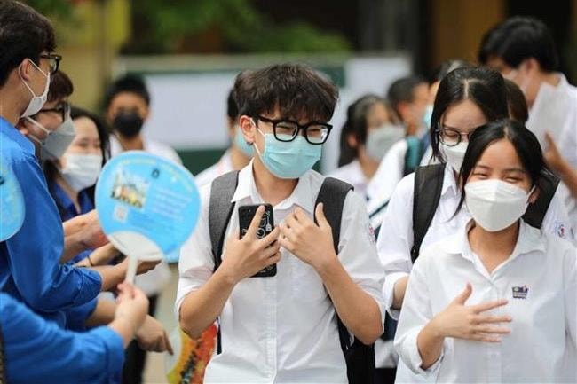 Hà Nội công bố số điện thoại hỗ trợ tuyển sinh đầu cấp