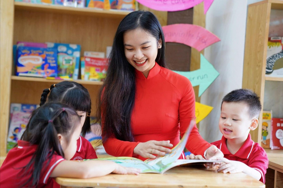 Yêu cầu thực hiện chủ trương lương của nhà giáo được ưu tiên xếp cao nhất