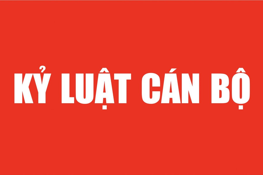 Cảnh cáo nguyên Chủ tịch tỉnh Long An