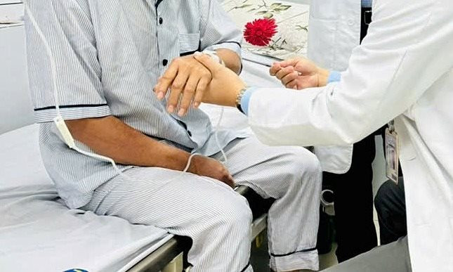Bác sỹ hướng dẫn dấu hiệu nhận biết đột quỵ não