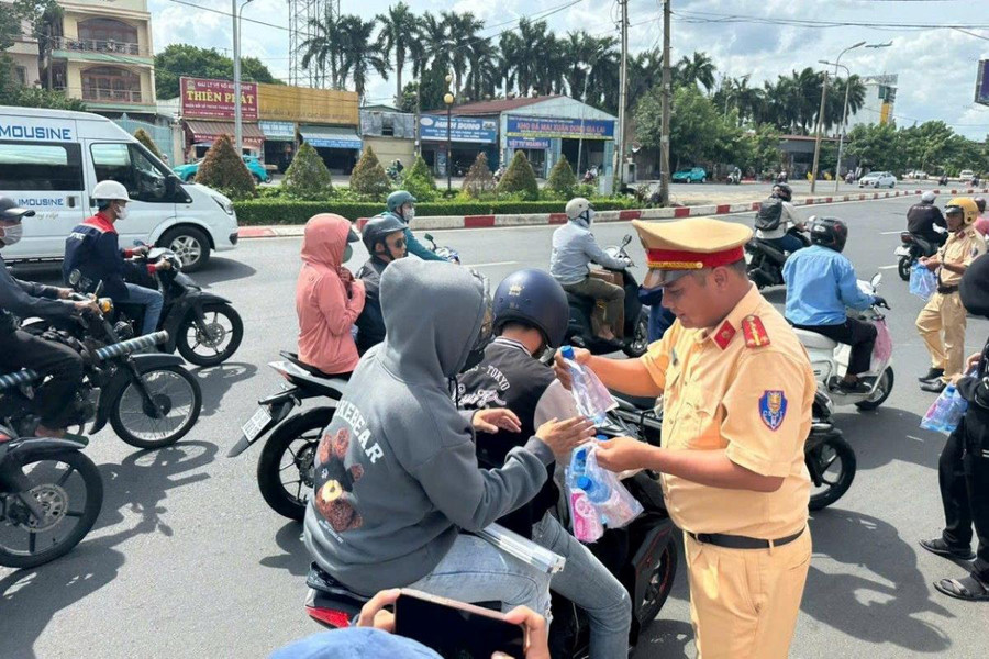 TP. Hồ Chí Minh xử lý hàng nghìn trường hợp vi phạm giao thông trong kỳ nghỉ lễ