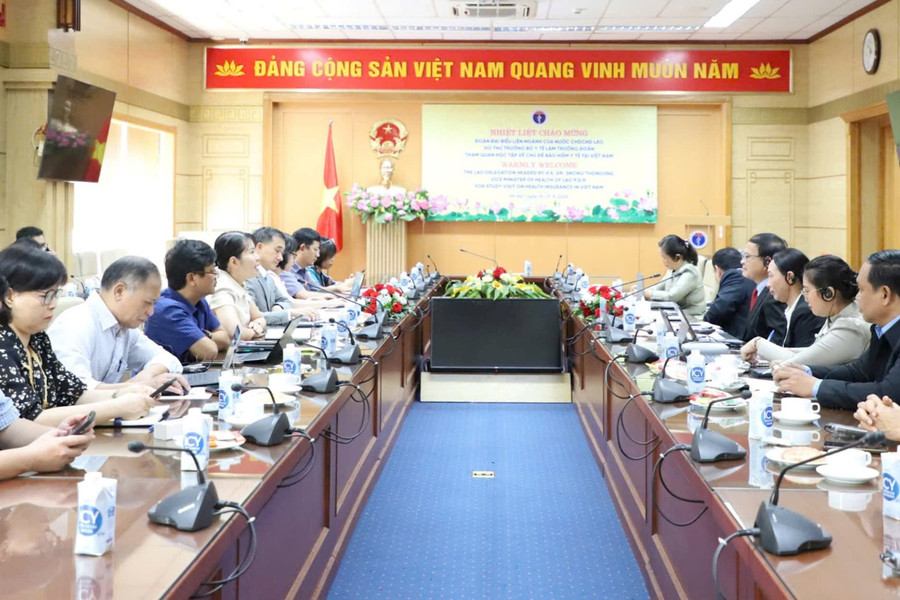 Hữu nghị Việt - Lào vững mạnh trong lĩnh vực an sinh xã hội