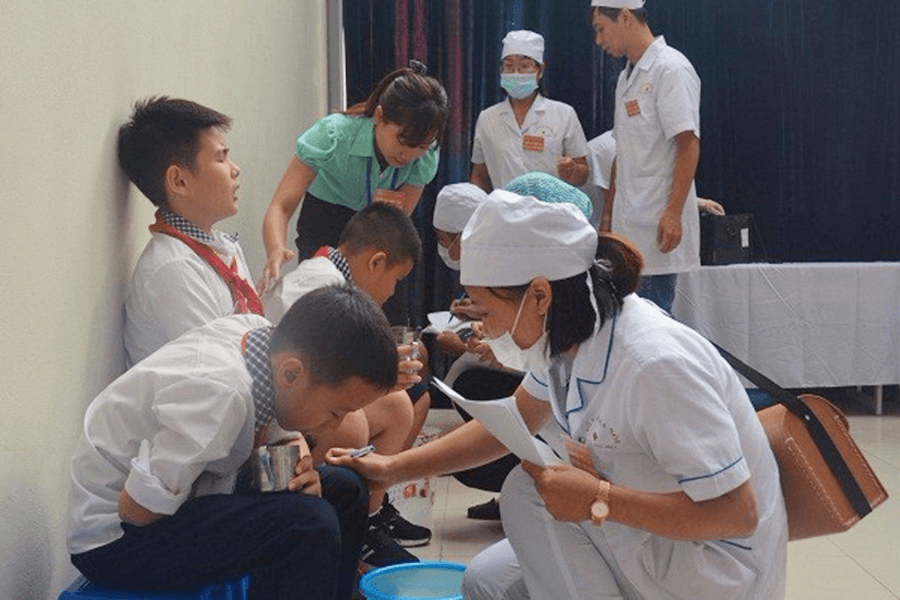 Điều tra, xử lý vụ nghi ngờ ngộ độc thực phẩm tại Trường Phổ thông dân tộc nội trú huyện Xín Mần