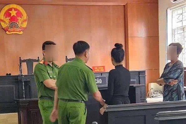 Tiếp tục điều tra bổ sung vụ án “chứa mại dâm”
