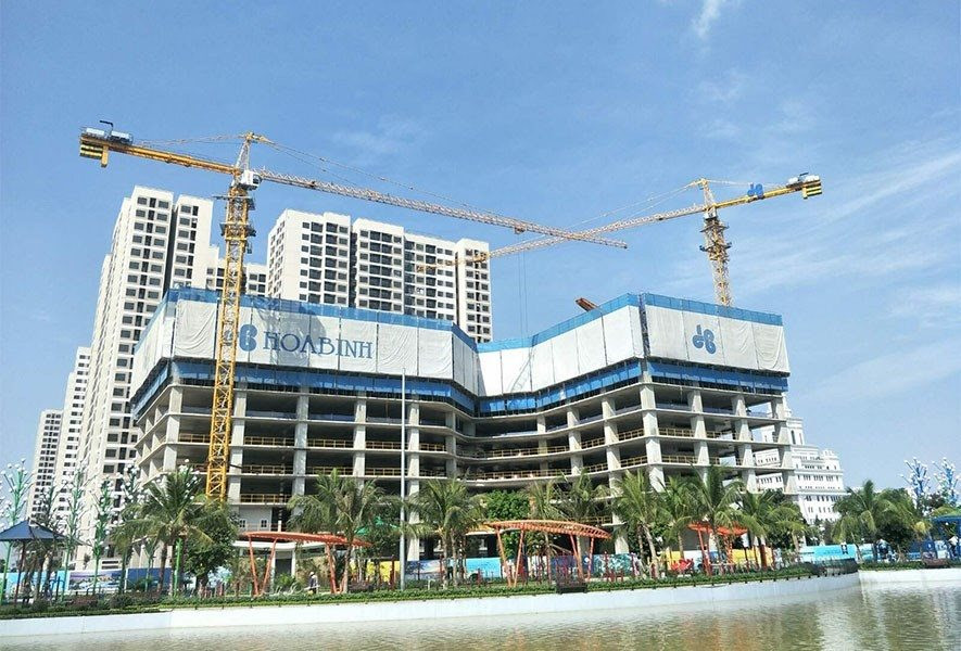Xây dựng Hòa Bình: HBC chuyển sàn, một lãnh đạo từ nhiệm sau 17 năm gắn bó