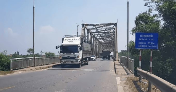 Cầu Phong Châu mới sẽ có 4 làn xe cơ giới, 2 làn xe thô sơ