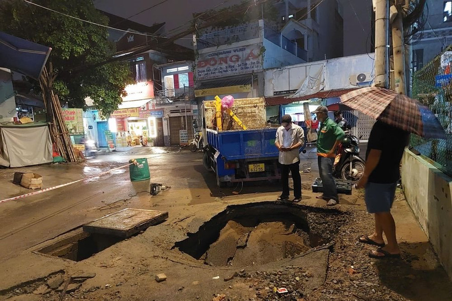 Xuất hiện 'hố tử thần' ở TP. Hồ Chí Minh