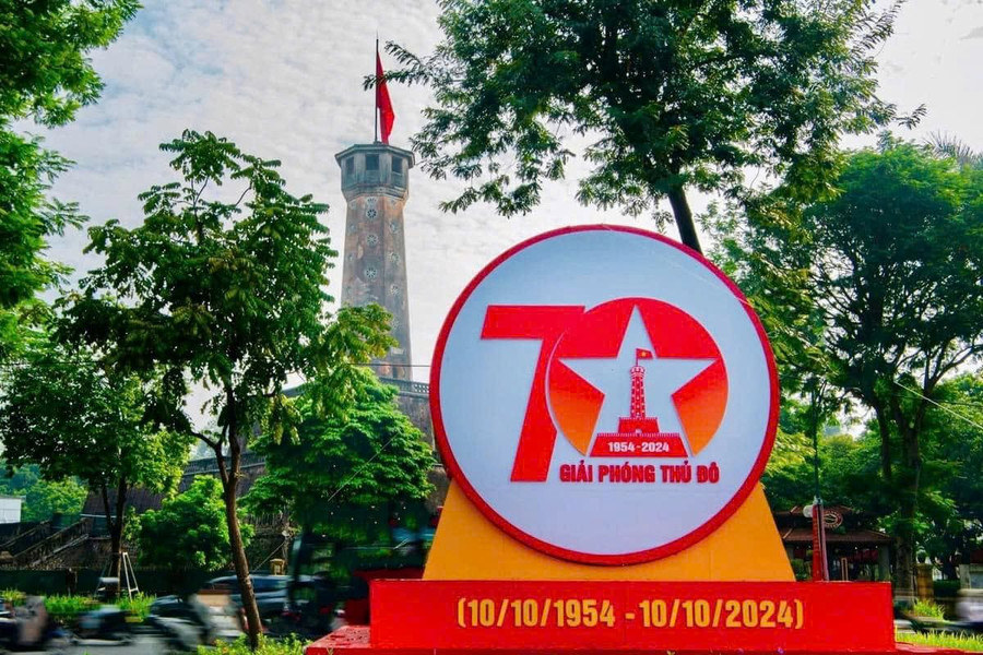 3.000 đại biểu tham dự kỷ niệm 70 năm Ngày Giải phóng Thủ đô