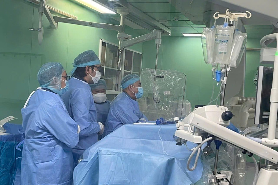 Cứu sống sản phụ băng huyết sau sinh nguy kịch