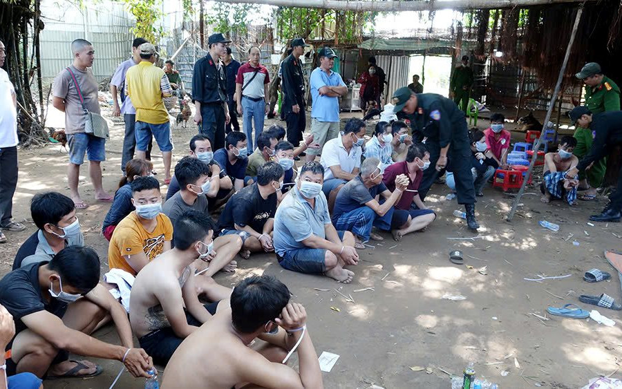 An Giang: Triệt phá sòng bạc liên quan 36 đối tượng