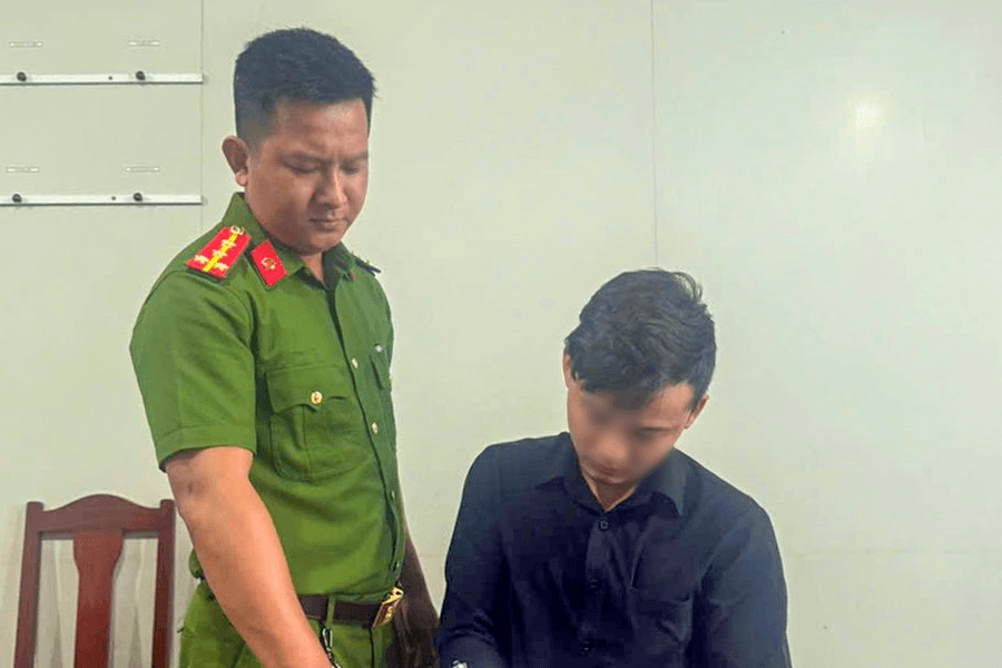 Lên mạng mua sổ đỏ giả rồi đem đi cầm