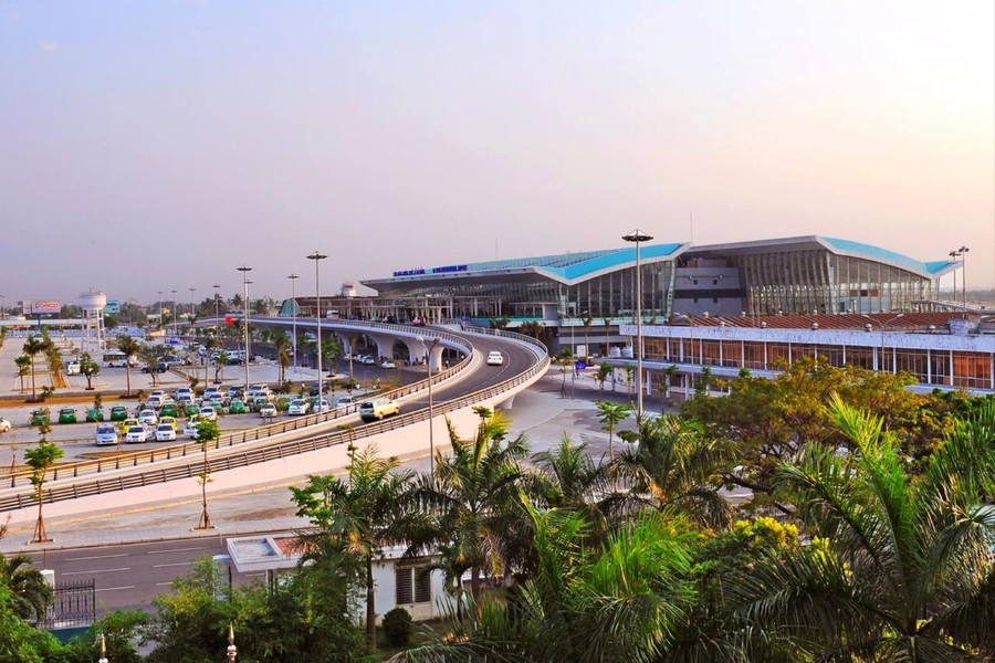 Đóng cửa 4 sân bay miền Trung để ứng phó bão Trà Mi
