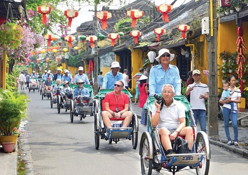 Hội An xây dựng tuyến phố văn minh thương mại