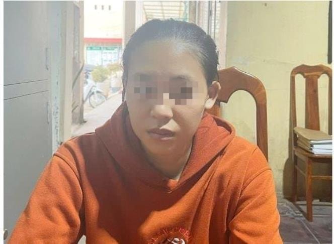 Nghi án mẹ nhẫn tâm ném con 3 tháng tuổi xuống mương nước