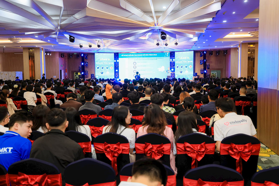 Hơn 1000 doanh nghiệp trên toàn quốc tham dự sự kiện “Bùng nổ doanh thu 2025 – Chiến lược bán hàng đa nền tảng”