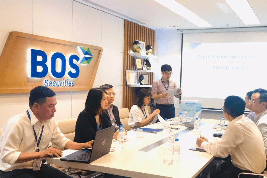 Chứng khoán BOS bị xử phạt hàng trăm triệu vì báo cáo sai lệch