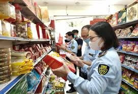 Tăng cường kiểm tra, kiểm soát thị trường dịp trước Tết