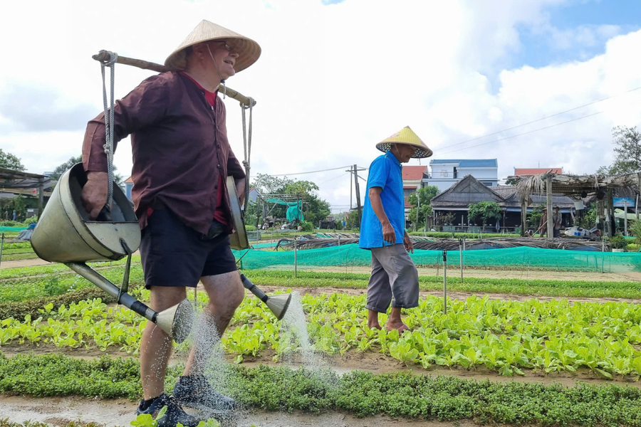 Trao quyền cho cộng đồng địa phương trong phát triển du lịch nông thôn bền vững