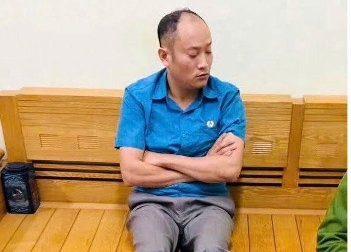Chủ tịch UBND phường Nếnh nhận hối lộ 60 triệu đồng tại phòng làm việc
