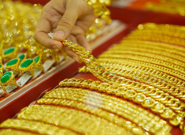 Giá vàng trong nước ổn định giữa biến động thị trường thế giới