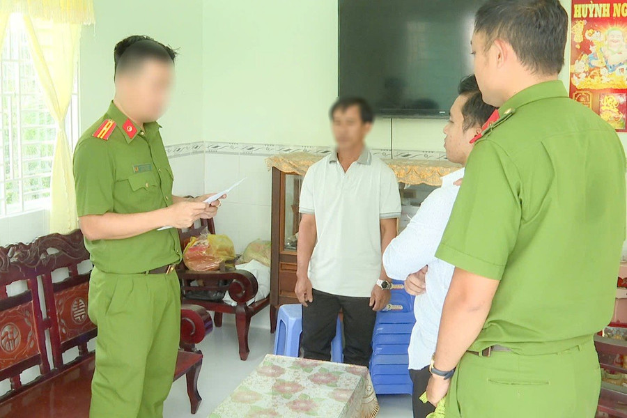 Bắt tạm giam đối tượng phát tán thông tin bịa đặt, xúc phạm người khác