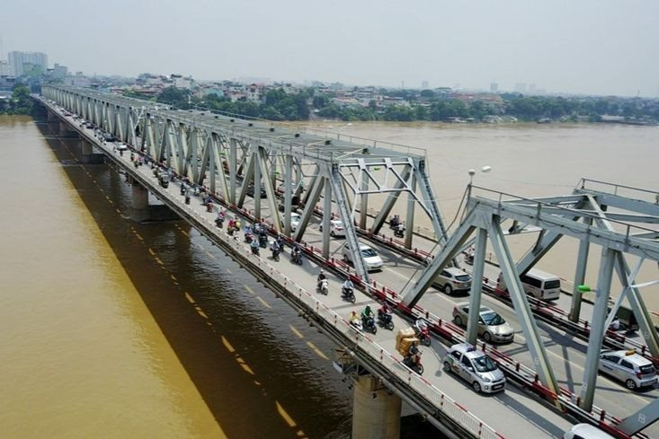 Từ 20/1, xe ô tô đưa, đón học sinh được lưu thông qua cầu Chương Dương