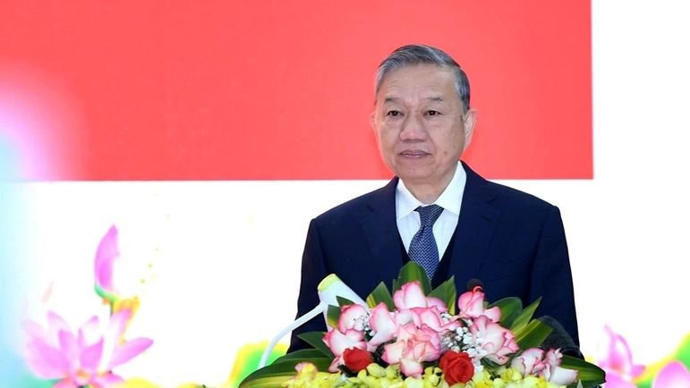 Tổng Bí thư Tô Lâm thăm và làm việc tại Lữ đoàn tên lửa 490