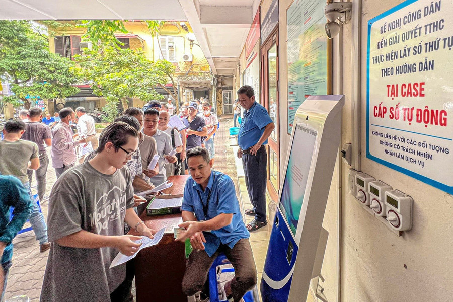 Thủ tục cấp đổi giấy phép lái xe nhanh chóng tại công an xã, phường