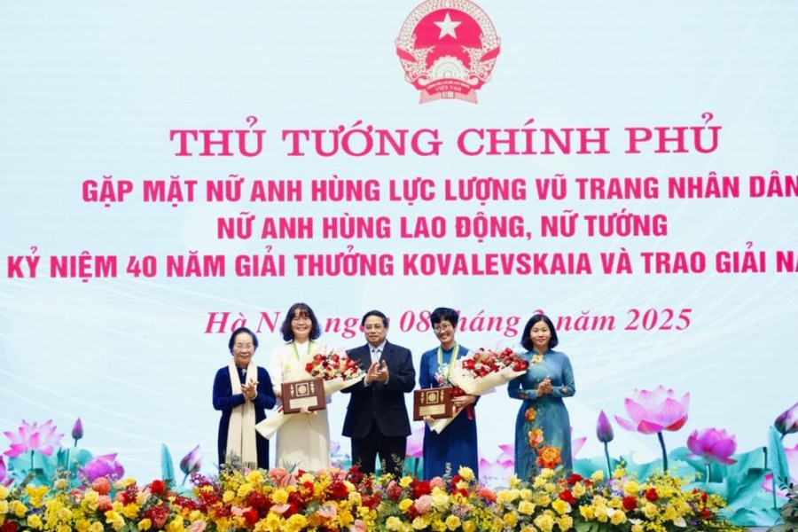Trao Giải thưởng Kovalevskaia năm 2024 cho 2 cá nhân xuất sắc