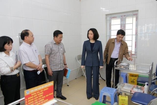 Hà Nội: Đẩy mạnh tiêm vaccine phòng chống dịch sởi