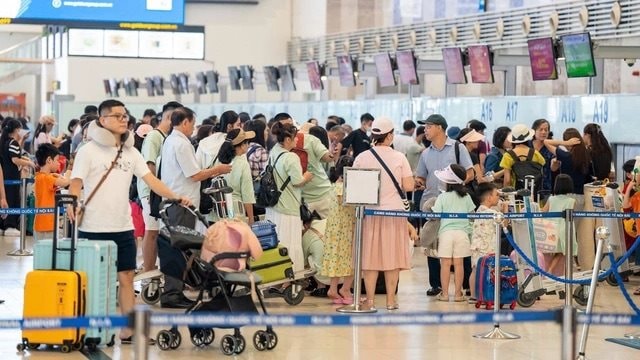 Kỳ nghỉ lễ 30/4: Sân bay Nội Bài dự kiến phục vụ lượng chuyến bay "khủng"