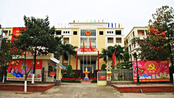 Chấm dứt nhiệm vụ của chủ tịch quận, huyện từ 1/7/2025
