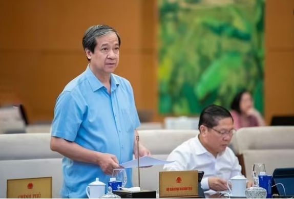 Đề xuất miễn, hỗ trợ học phí cho học sinh từ 2025-2026