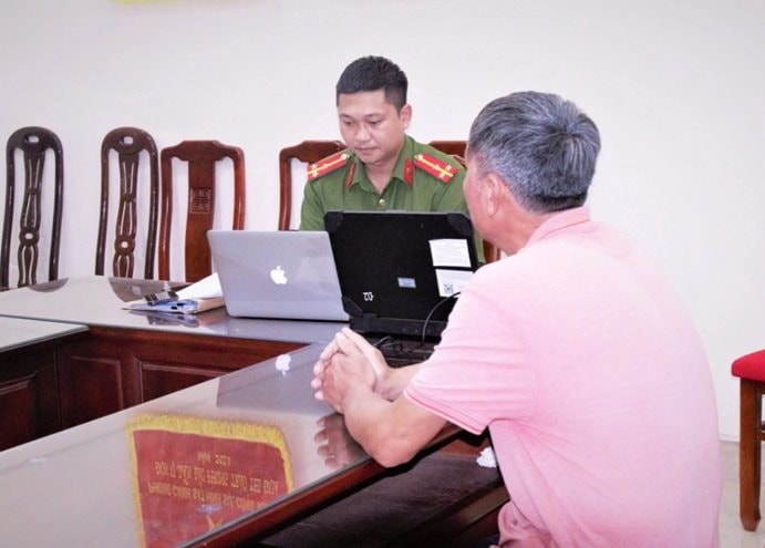 Con trai điều khiển xe gây tai nạn chết người, người bố bị khởi tố