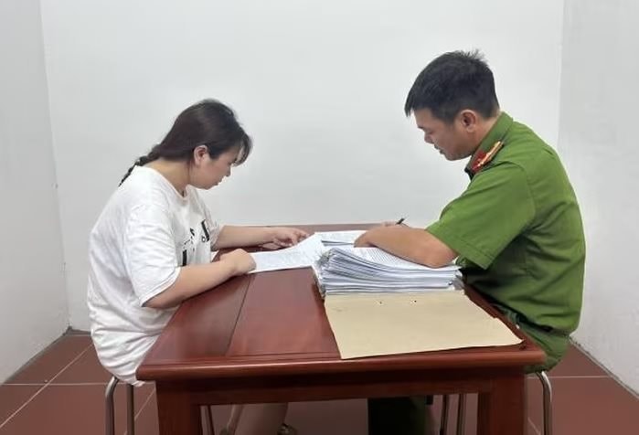 Làm hồ sơ du học Hàn Quốc, chiếm đoạt gần nửa tỷ đồng