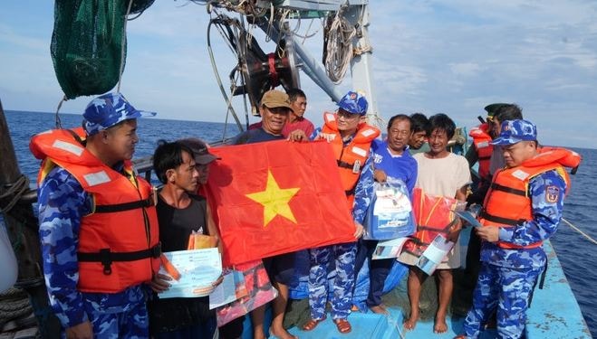 Điểm tựa vững chắc cho ngư dân