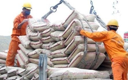 Giảm thuế xuất khẩu clanhke xi măng xuống 5%