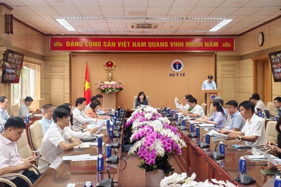 Bộ Y tế tập trung hoàn thiện hành lang pháp lý về an toàn thực phẩm