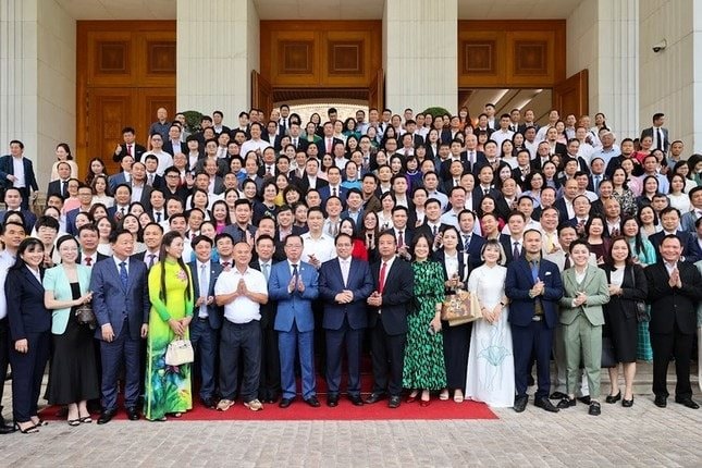 Chính phủ Tọa đàm với doanh nghiệp về phát triển kinh tế tư nhân