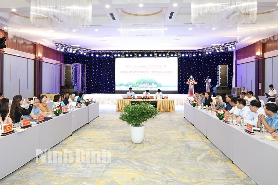 Hội thảo khoa học quốc tế “Văn khắc Hán Nôm núi Non Nước-Tiềm năng di sản tư liệu”