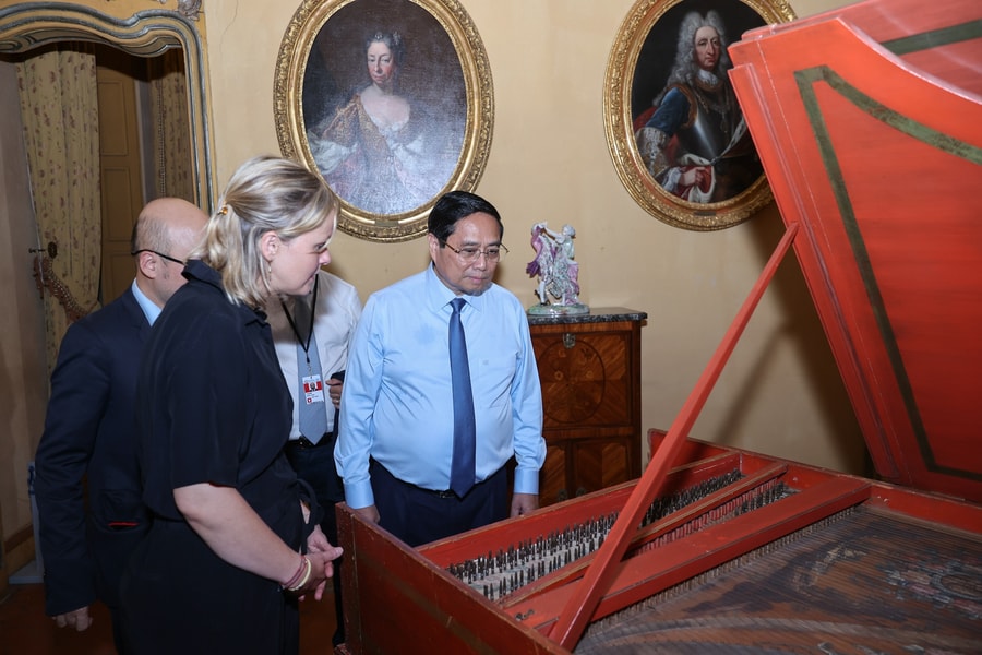 Thủ tướng: Văn hóa là sợi dây đầy âm thanh và sắc màu cho tình hữu nghị Việt Nam-Pháp