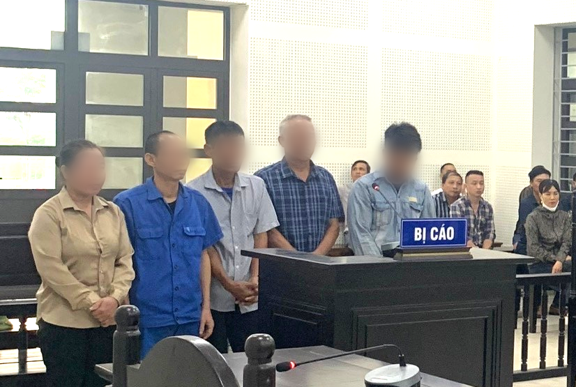 Trộm hơn 11 tấn sắt phế liệu, 5 đối tượng lĩnh án