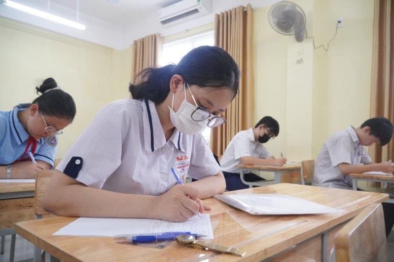 Hà Nội huy động hơn 2.000 giáo viên chấm thi lớp 10