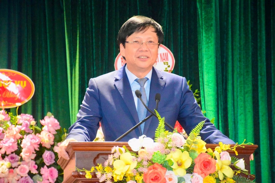 Ra mắt cuốn sách “ Sự thật, lẽ phải và ngọn bút ”