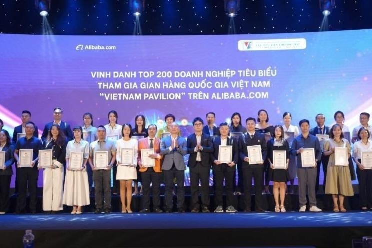 Công bố 200 doanh nghiệp tiêu biểu tham gia gian hàng quốc gia Việt Nam