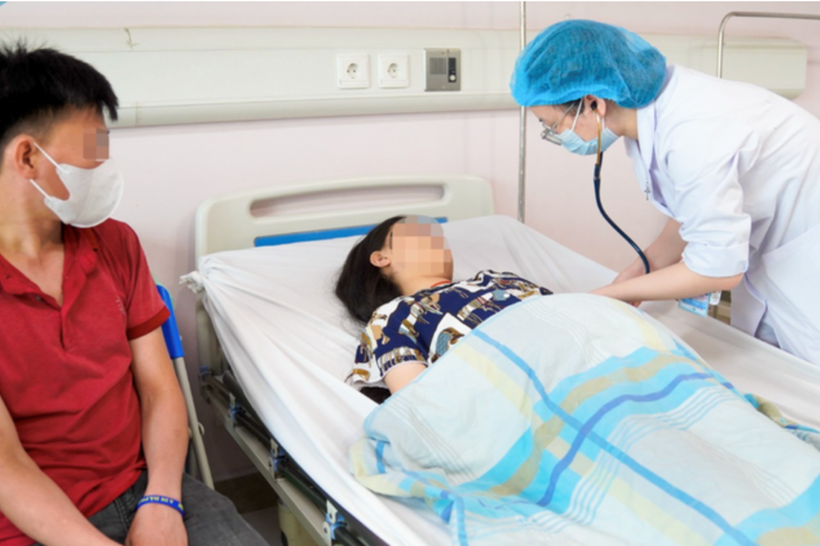 Điều trị miễn phí cho bệnh nhi vụ bị "chặt chém" 4,2 triệu tiền taxi