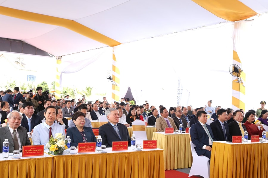 Khởi công dự án đầu tư xây dựng cao tốc Bảo Lộc - Liên Khương