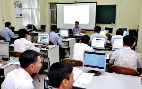 Tập trung bồi dưỡng công chức theo yêu cầu vị trí việc làm